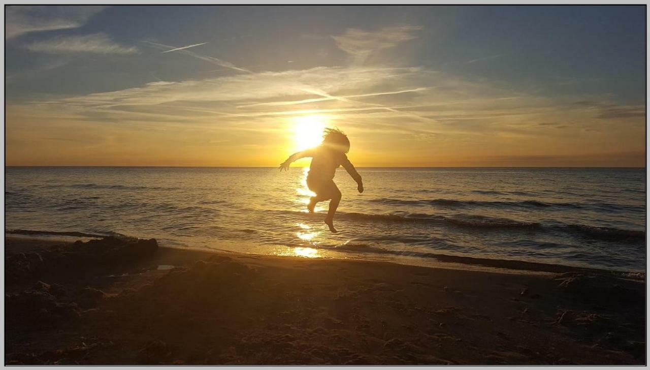 Ddr Wohnwagen Qek Direkt Am Strand ドランスケ エクステリア 写真